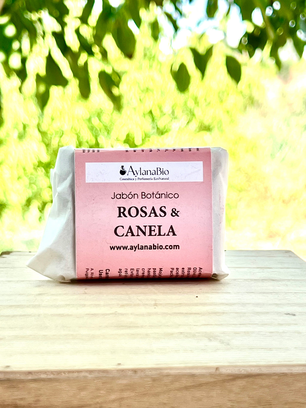SABÓ BOTÀNIC DE ROSA MOSQUETA I CANELLA 100gr.